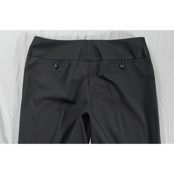 Express Editor Flare Leg Lightweight Washable Dress Pants. Gray Pinstripe, 8. - Picture 9 of 9